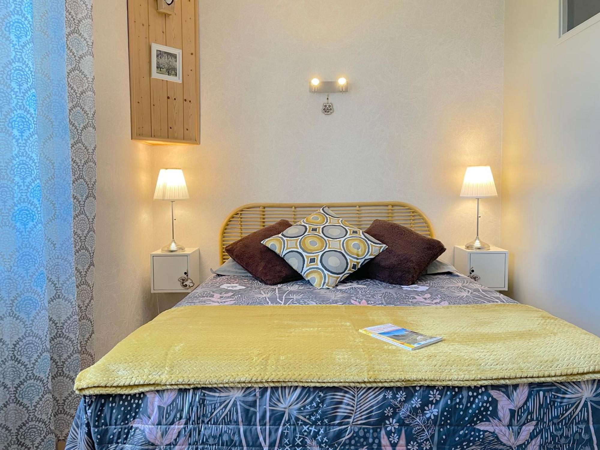 Atypique Detour Bed & Breakfast Rosans Екстериор снимка
