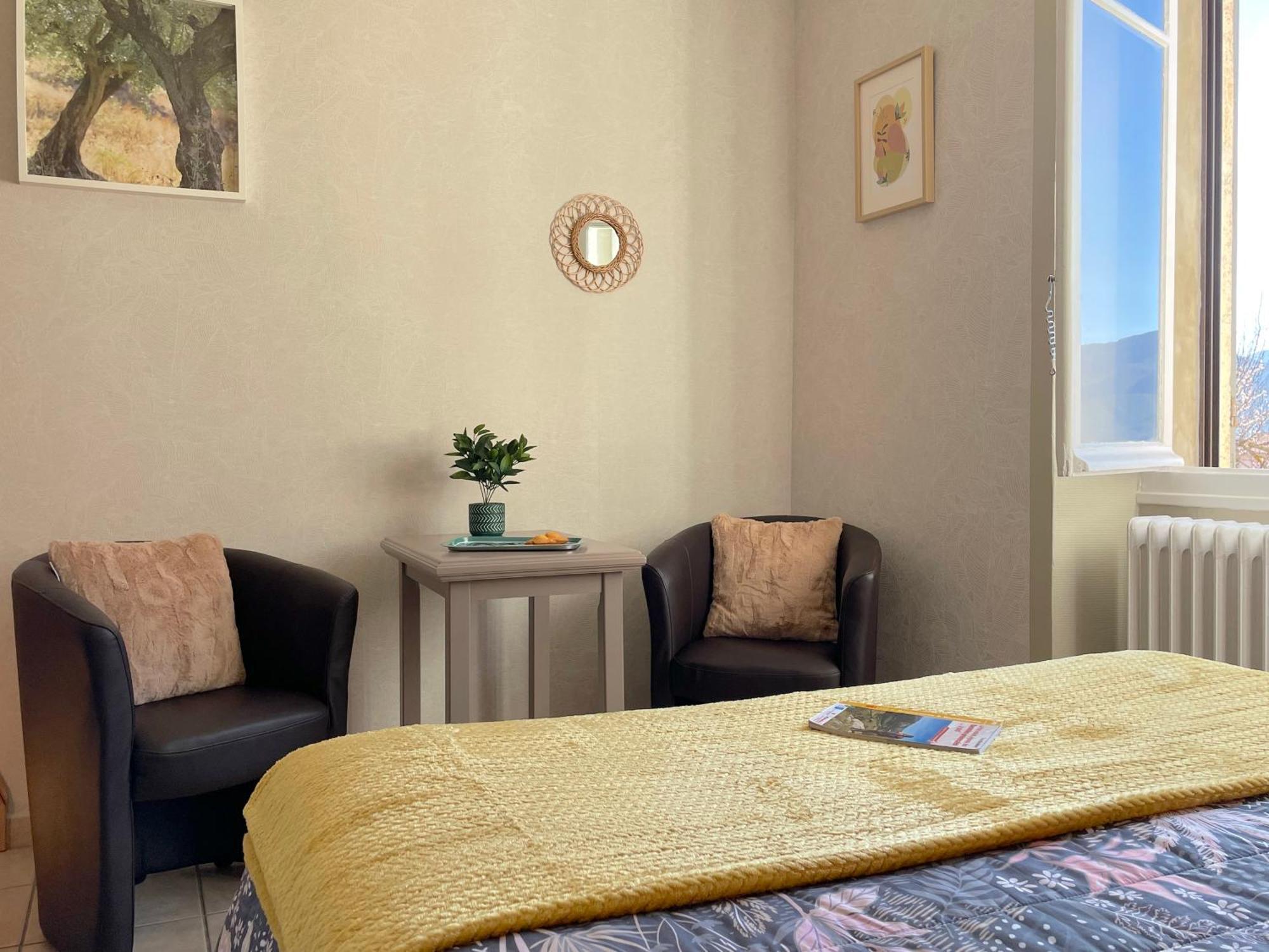 Atypique Detour Bed & Breakfast Rosans Екстериор снимка